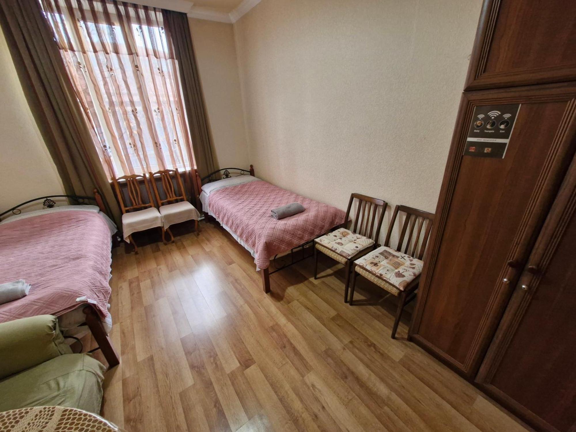 Tamari Guest House Telavi Esterno foto