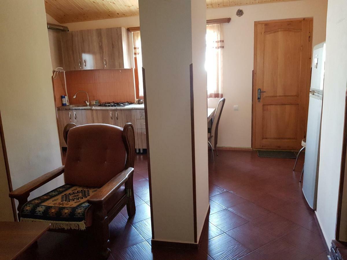 Tamari Guest House Telavi Esterno foto